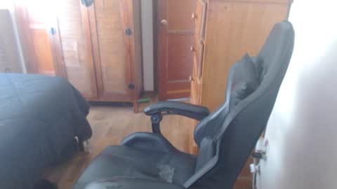 Breadw1nnah online show from September 18, 9:19 pm