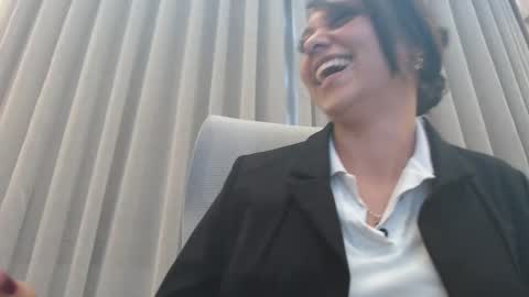 breakfastwithtiffanys online show from October 17, 1:37 pm