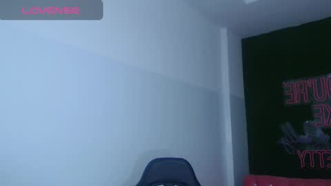 Brendi   online show from February 13, 7:52 pm