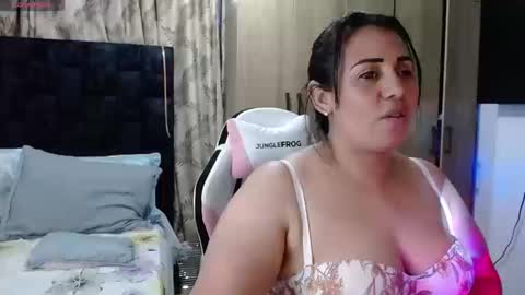 Brenda online show from September 10, 11:39 pm
