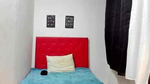 Snapshot of brenda_sofia chatting on February 26, 12:30 am brenda_sofia online show from February 26, 12:30 am