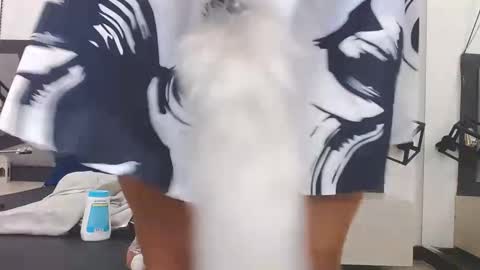 BRENDA VELASQUEZ online show from October 9, 9:31 pm