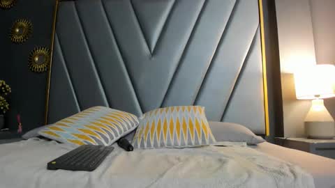 Brenda Time Schedule 0600 - 1400 GMT-5 online show from November 10, 11:13 am