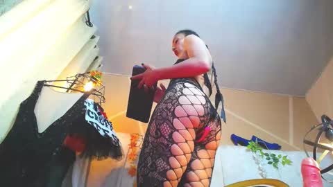 brendaliive online show from October 24, 10:10 pm