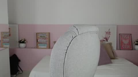 Brenda online show from February 1, 12:15 pm