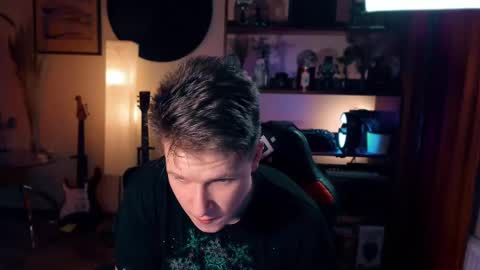 brestonsweet online show from February 24, 7:52 pm