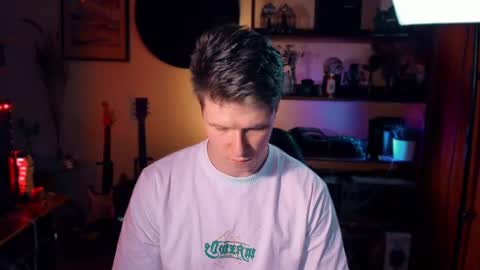 brestonsweet online show from March 2, 9:54 pm