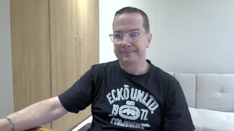 Brett online show from April 25, 11:01 am