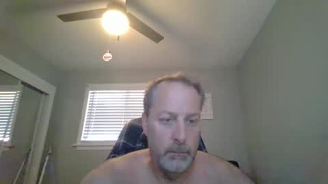 hey online show from June 3, 7:41 pm