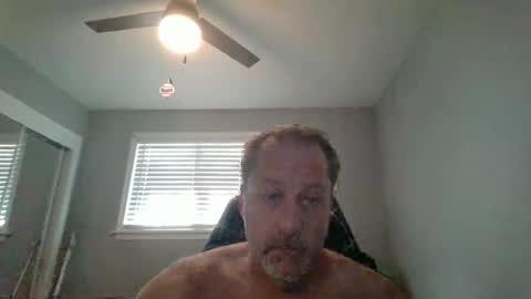hey online show from May 30, 9:35 pm