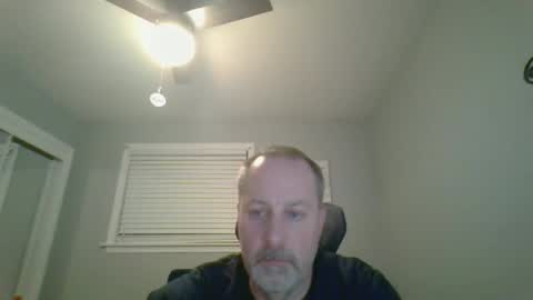 hey online show from February 28, 1:42 am