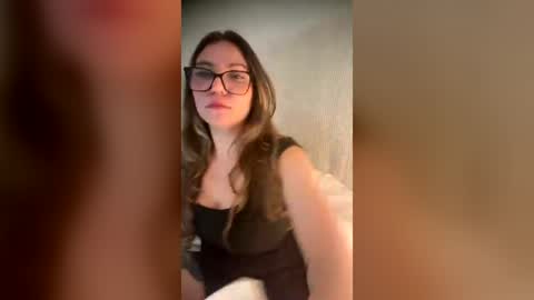Carolina online show from June 25, 2:19 am