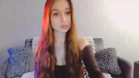 bri_fox online show from May 9, 7:09 pm