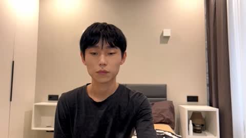 Snapshot of brian_stars chatting on February 13, 1:05 pm Brian boy online show from February 13, 1:05 pm