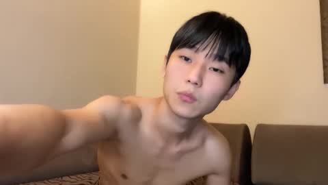 Snapshot of brian_stars chatting on September 17, 1:58 pm Brian boy online show from September 17, 1:58 pm