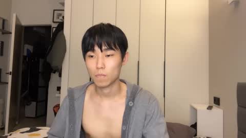 Snapshot of brian_stars chatting on February 22, 3:14 pm Brian boy online show from February 22, 3:14 pm