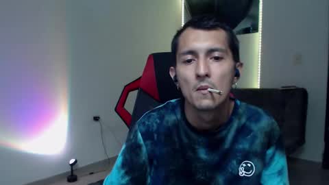 Snapshot of brian_sweetx chatting on February 16, 1:58 am Brian sweetx Independent online show from February 16, 1:58 am