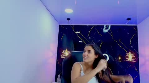 Manuela online show from May 17, 3:49 am