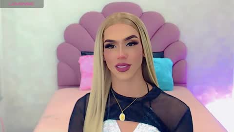 Snapshot of briana_sex32 chatting on February 13, 12:57 am BRIANA online show from February 13, 12:57 am