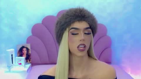 BRIANA online show from February 12, 6:28 am