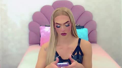 Snapshot of briana_sex32 chatting on March 5, 1:52 am BRIANA online show from March 5, 1:52 am