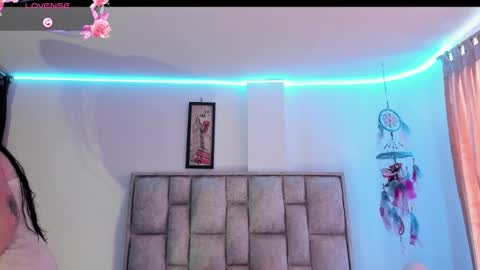 Snapshot of brianaguzman chatting on September 17, 6:11 pm online show from September 17, 6:11 pm