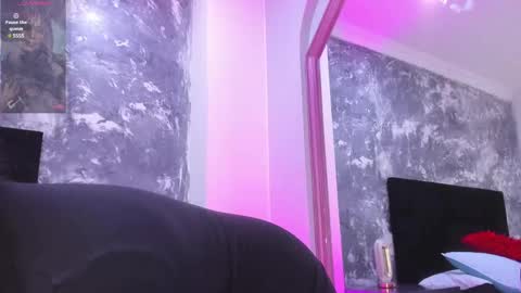 Snapshot of brianaguzman chatting on January 25, 4:03 pm online show from January 25, 4:03 pm