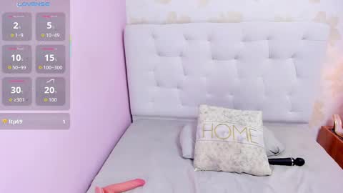 Snapshot of brianaluck chatting on September 13, 3:14 pm VIVIANA online show from September 13, 3:14 pm