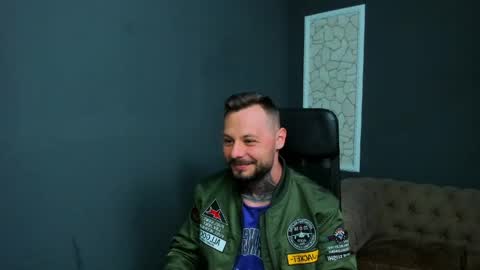 Brian online show from May 19, 4:19 am