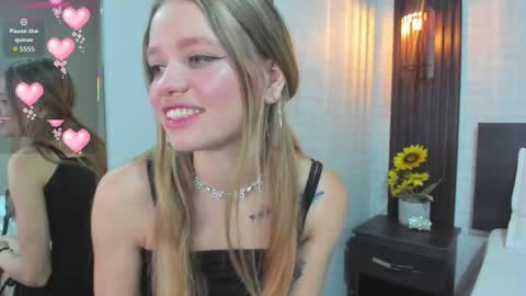 Briana online show from November 1, 4:17 pm