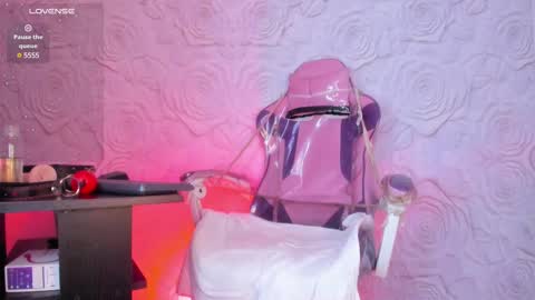 Brianna online show from March 4, 1:28 pm