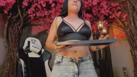 Brianna Browm online show from September 11, 7:15 pm