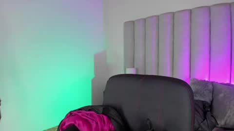 brianna online show from February 17, 2:38 pm