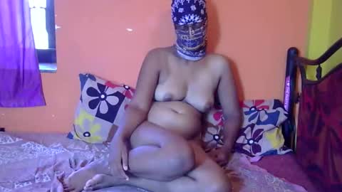 Bridey Marietta online show from April 29, 8:52 am