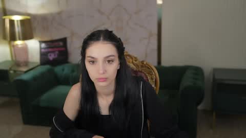 Diamonds Girls online show from May 27, 6:21 am