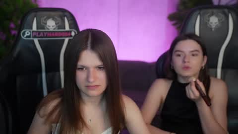 Diamonds Girls online show from May 31, 10:36 am