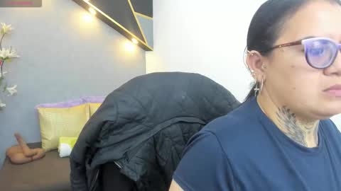 BRIGITTE online show from March 16, 1:31 am