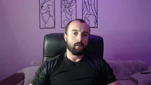 brindlefly69 online show from September 22, 11:36 am