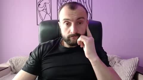 brindlefly69 online show from February 7, 11:12 am