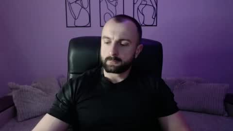 brindlefly69 online show from March 30, 10:26 am