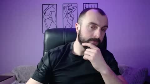 brindlefly69 online show from February 7, 9:26 pm