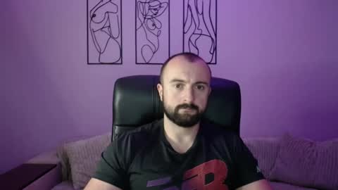 brindlefly69 online show from October 8, 10:43 am