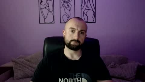 brindlefly69 online show from May 21, 10:44 am