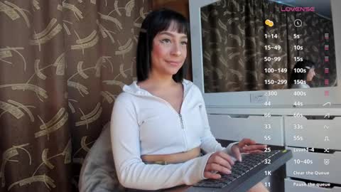 brisa online show from December 15, 10:58 pm
