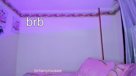 Snapshot of britanyrousee chatting on January 30, 3:00 am Emily online show from January 30, 3:00 am
