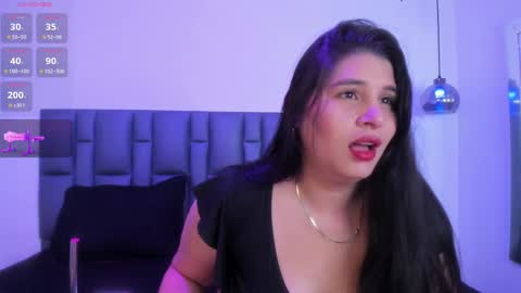 Snapshot of brithanyadams chatting on February 11, 2:35 am brithanyadams online show from February 11, 2:35 am