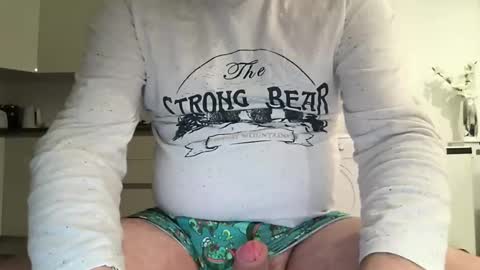 Britishman1989 online show from February 5, 11:08 pm