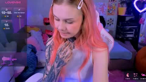 Britney online show from September 27, 8:17 pm