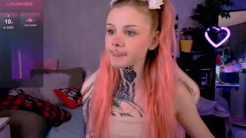 Britney online show from September 24, 5:41 pm