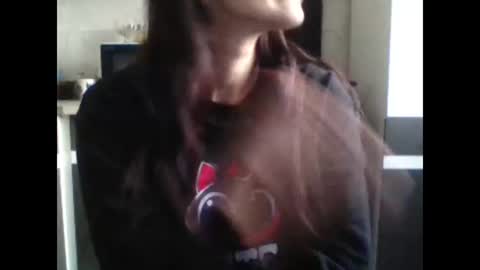Snapshot of britneyamy chatting on December 21, 2:14 pm Britney online show from December 21, 2:14 pm